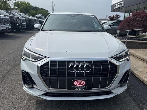2025 Audi Q3 45 S line Premium Plus