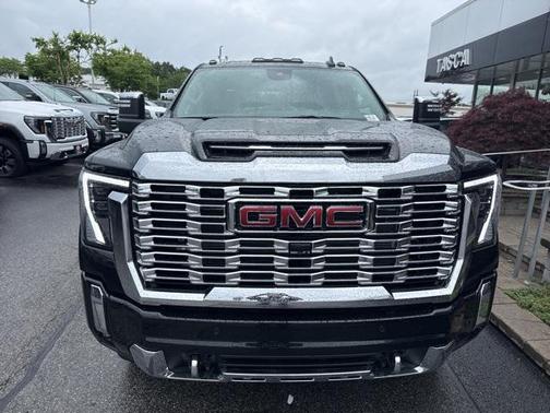 2025 GMC Sierra 2500 Denali
