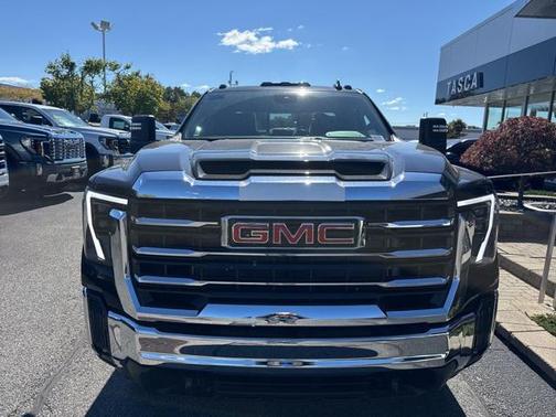 2026 GMC Sierra 2500 SLE