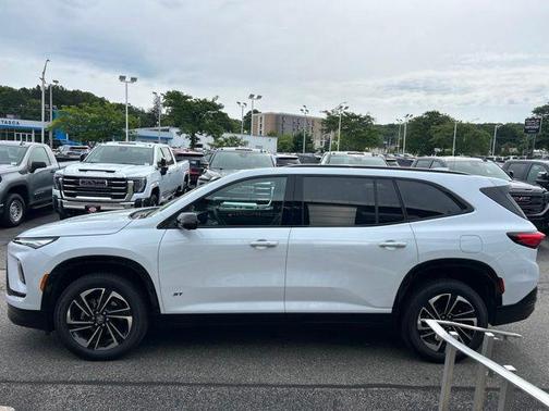 iridescent white tricoat 2026 Buick Enclave Sport Touring