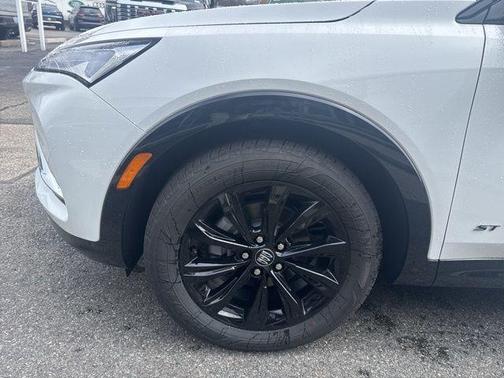 Summit White 2026 Buick Envista Sport Touring FWD