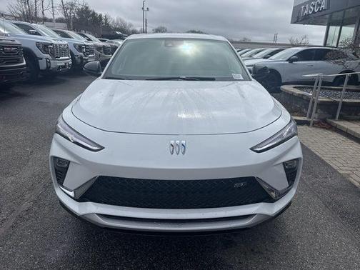 Summit White 2026 Buick Envista Sport Touring FWD