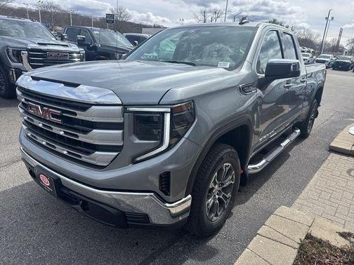 Sterling Metallic 2026 GMC Sierra 1500 SLE