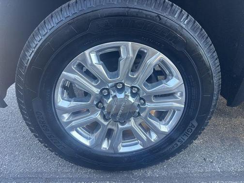 2022 GMC Sierra 2500 Denali