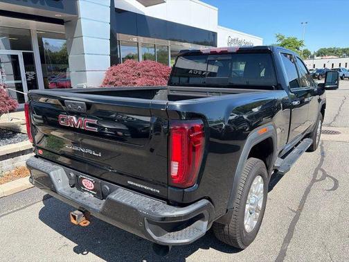 Onyx Black 2022 GMC Sierra 2500 Denali