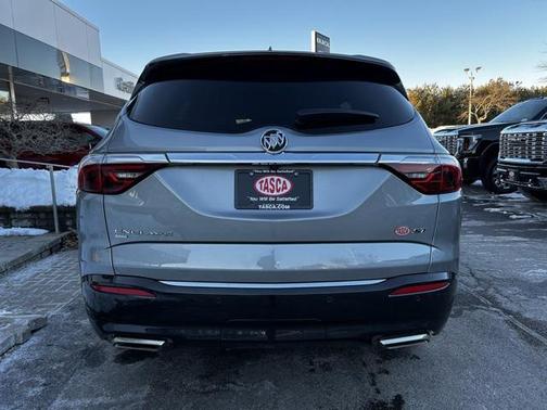 2023 Buick Enclave Essence AWD