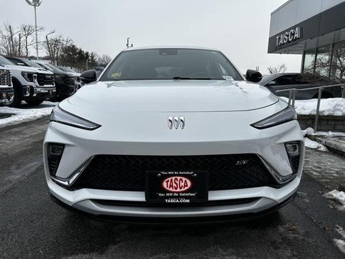 2024 Buick Envista Sport Touring FWD