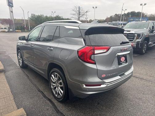 Sterling Metallic 2024 GMC Terrain Denali