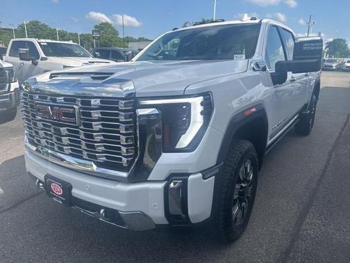 2025 GMC Sierra 2500 Denali