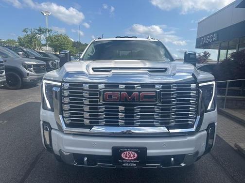 2025 GMC Sierra 2500 Denali