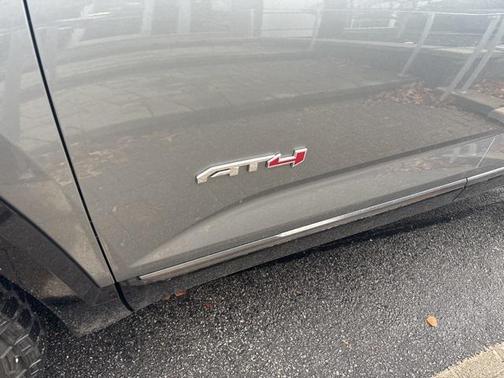 2026 GMC Terrain AWD AT4