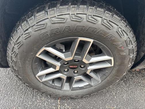 2026 GMC Terrain AWD AT4