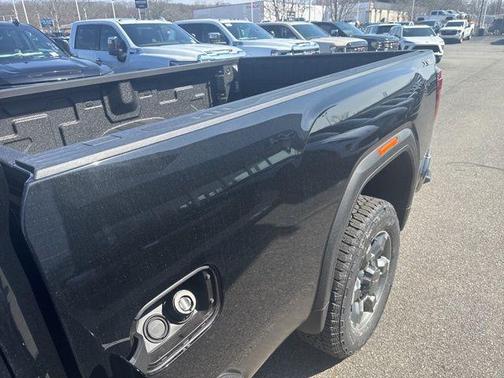 2026 GMC Sierra 2500 SLE