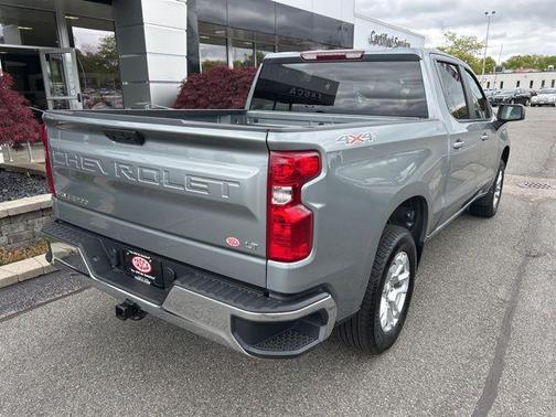 Sterling Gray Metallic 2025 Chevrolet Silverado 1500 LT