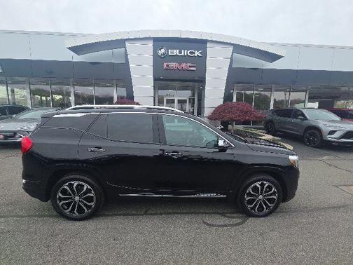 Ebony Twilight Metallic 2018 GMC Terrain Denali