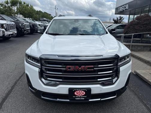 2023 GMC Acadia AWD AT4
