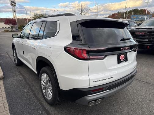 2026 GMC Acadia Elevation AWD
