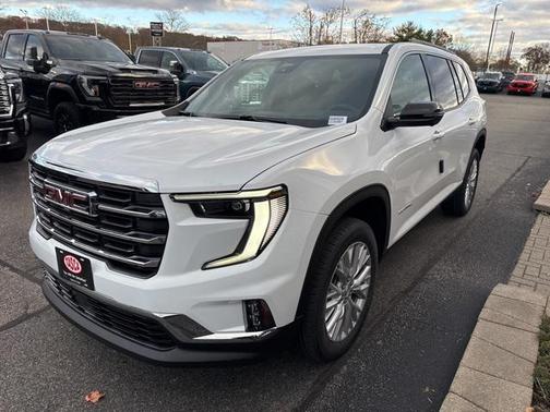 2026 GMC Acadia Elevation AWD