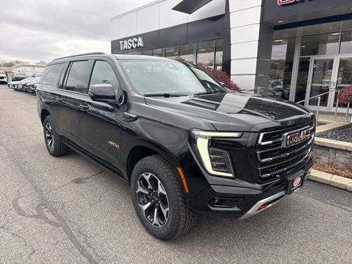 Onyx Black 2025 GMC Yukon XL 4WD AT4