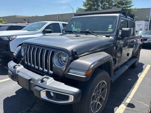2021 Jeep Gladiator Overland