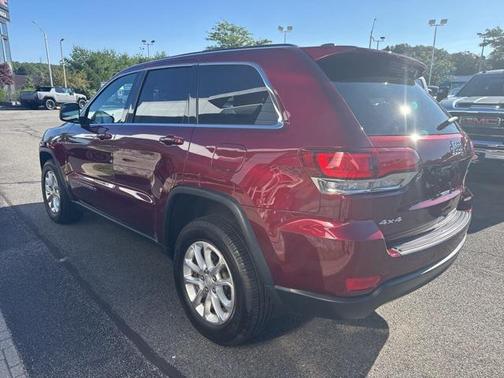 2022 Jeep Grand Cherokee Laredo