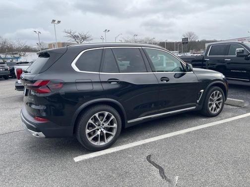 2025 BMW X5 xDrive40i