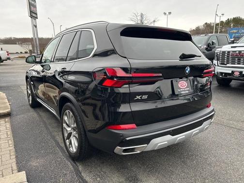 2025 BMW X5 xDrive40i