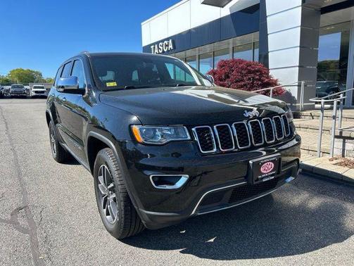 Diamond Black Crystal Pearlcoat 2019 Jeep Grand Cherokee Limited