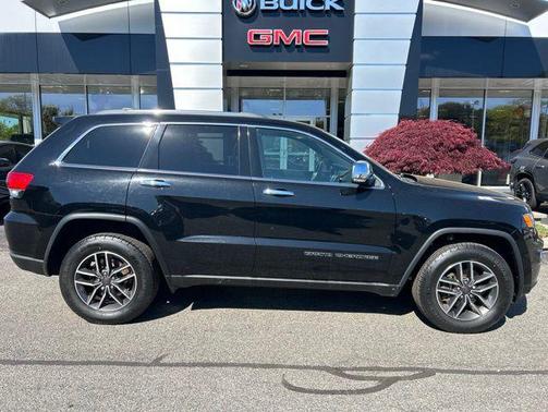 Diamond Black Crystal Pearlcoat 2019 Jeep Grand Cherokee Limited