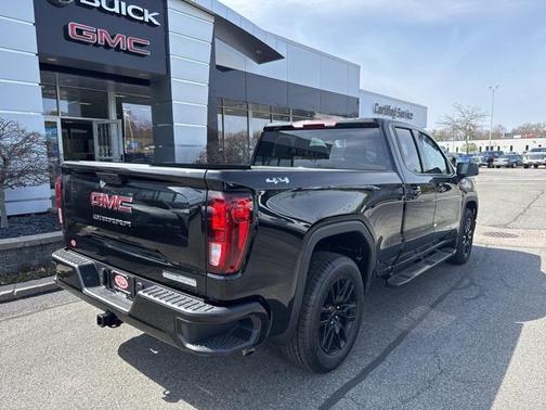 2025 GMC Sierra 1500 Elevation