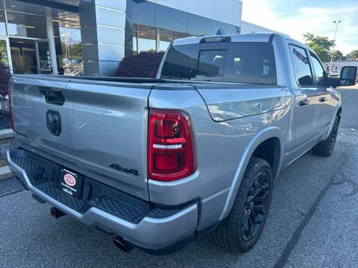Billet Silver Metallic Clearcoat 2025 RAM 1500 Limited