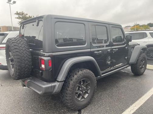 2024 Jeep Wrangler Willys
