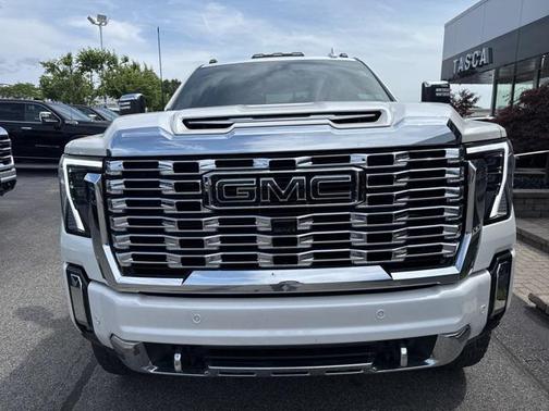 2024 GMC Sierra 2500 Denali