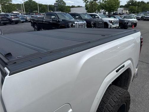 2024 GMC Sierra 2500 Denali