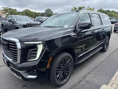 2025 GMC Yukon XL 4WD Elevation