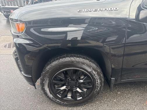 2020 Chevrolet Silverado 1500 Custom