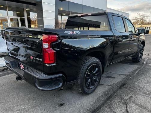 2020 Chevrolet Silverado 1500 Custom