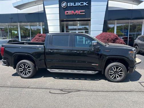 Onyx Black 2026 GMC Sierra 1500 AT4