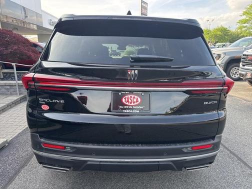 2025 Buick Enclave Preferred FWD