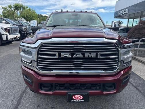 2023 RAM 2500 Laramie Crew Cab 4x4 6'4' Box