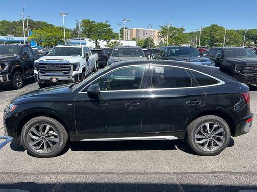 Black 2023 Audi Q5 45 S line Prestige