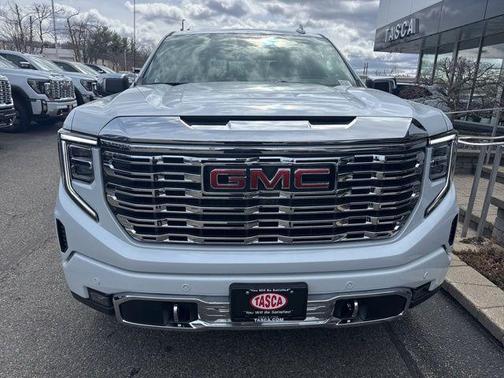 Glacier White Tricoat 2026 GMC Sierra 1500 Denali