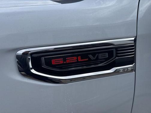 Glacier White Tricoat 2026 GMC Sierra 1500 Denali