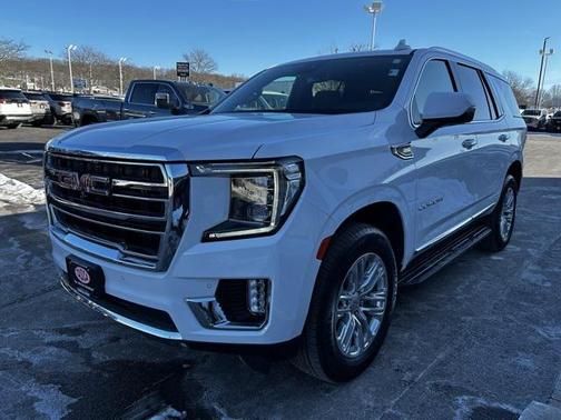 2024 GMC Yukon SLT