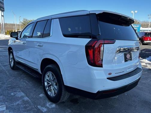 2024 GMC Yukon SLT