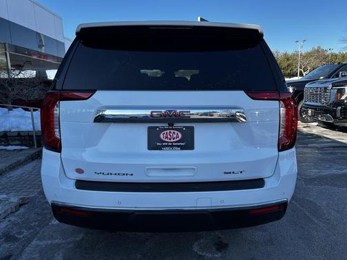 2024 GMC Yukon SLT