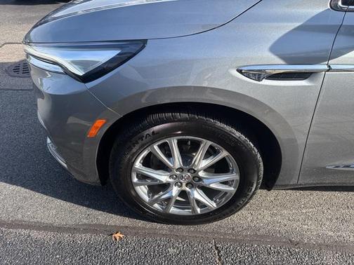 2023 Buick Enclave Premium AWD