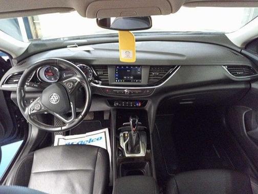 Photo 5 of 14 of 2019 Buick Regal TourX Preferred
