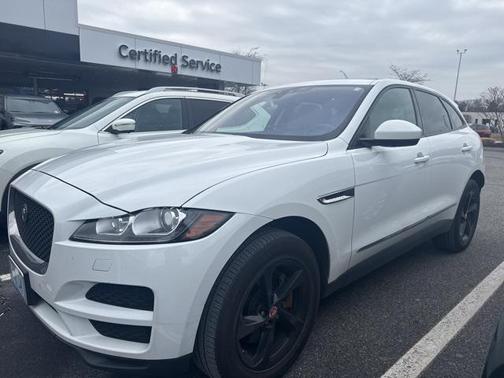 2018 Jaguar F-PACE 35t Premium