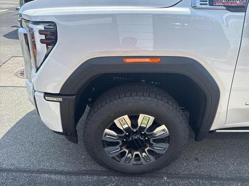 2025 GMC Sierra 2500 Denali